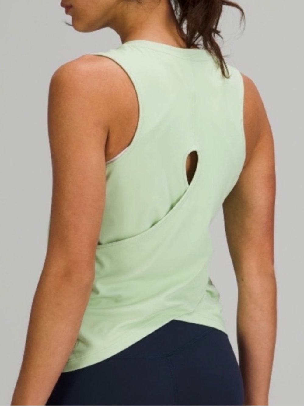 Lululemon Nulu Wrap-Back Yoga Tank Top Size 6 Sea Green